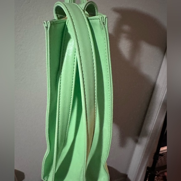 Telfar medium shopper (tote) in color double mint. Very Good Condition - Picture 8 of 9